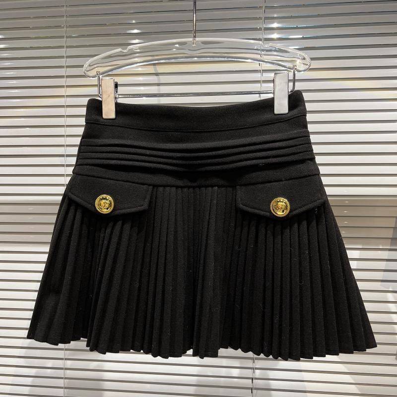 High-waisted Slim Rhinestone Buckle Pleated Skirt
