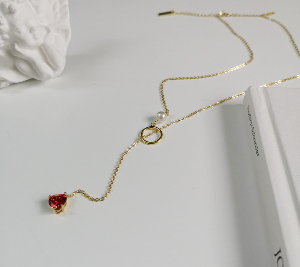 Collar de Corazón, Gargantilla y Collar de Perlas