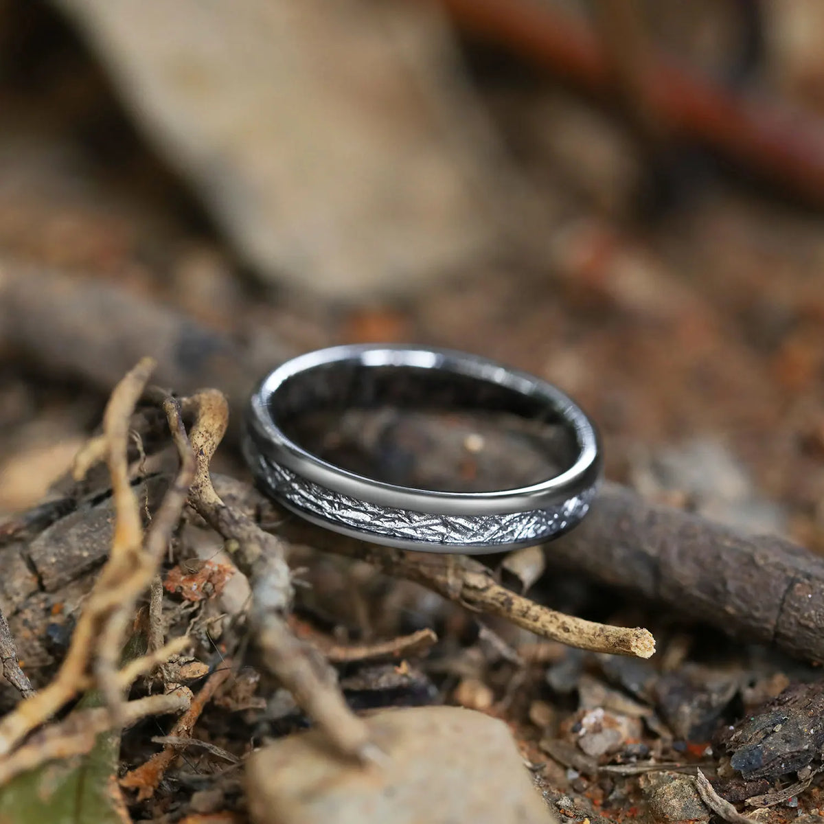 OAHLAN 4/6/8mm Fadeless Tungsten Carbide Rings Men Women Dome Polished Meteorite Inlay Ring Wedding Bands Fashion Jewelry