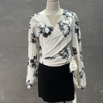 French Style Retro Floral Short Long-Sleeved Shirt for Women Spring and Summer New Design Niche Strappy V Neck Top