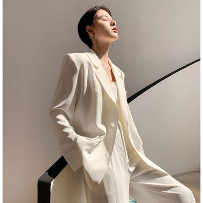 Spring Tops 2026 Internet Celebrity Trendy White Blazer High-End Design New Black Niche Jacket for Women