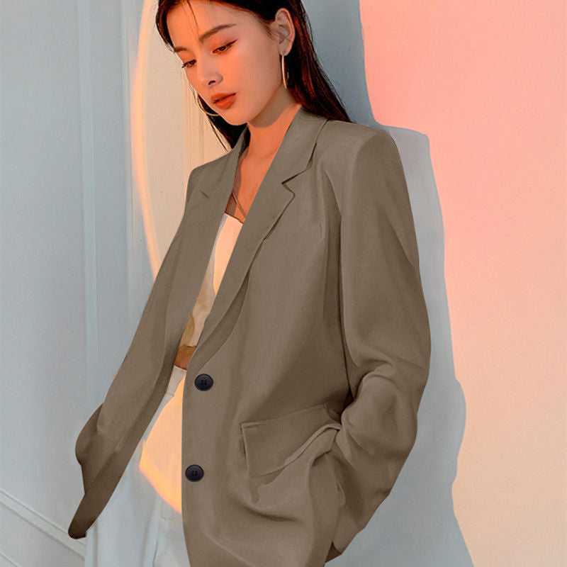 Spring Tops 2026 Internet Celebrity Trendy White Blazer High-End Design New Black Niche Jacket for Women