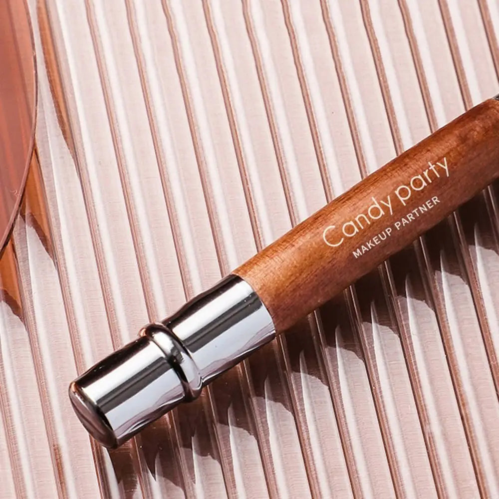 Lip & Concealer Makeup Brush