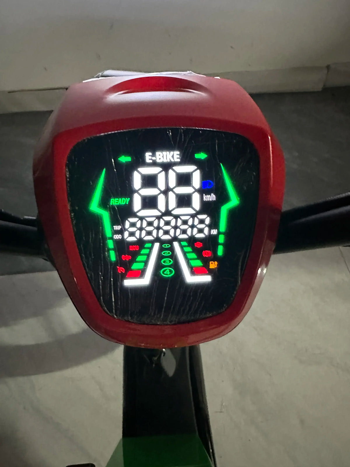 High-end Electric Bike 800w Adult Electric City Bike 18 Inch Electric Bike With Rear Hub Motor And Integrated Battery