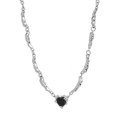Black Peach Heart Clavicle Chain Necklace for Women