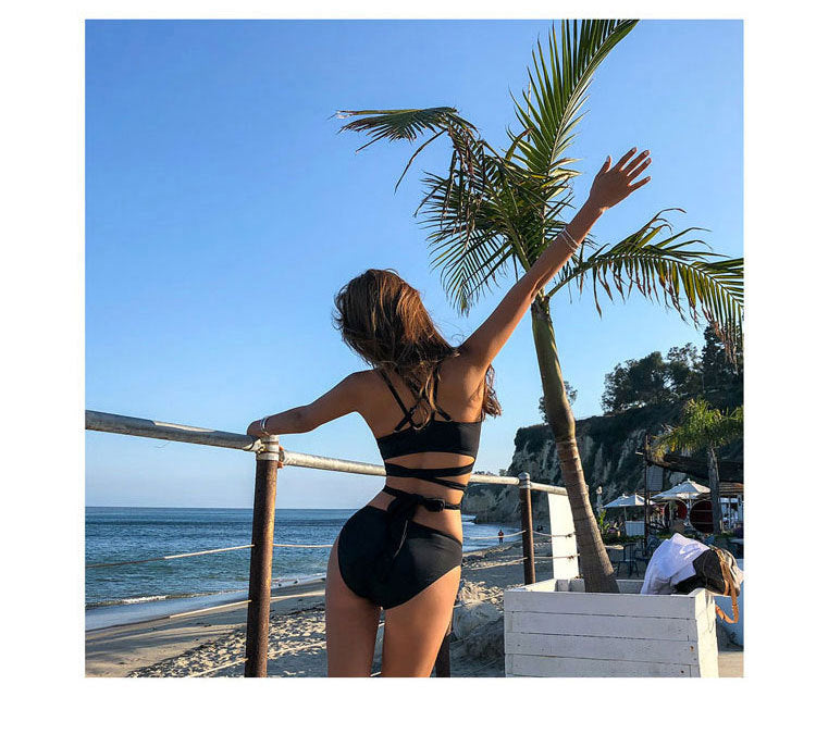 Nuevo Conjunto de Bikini Coreano para Mujer con Diseño de Recortes